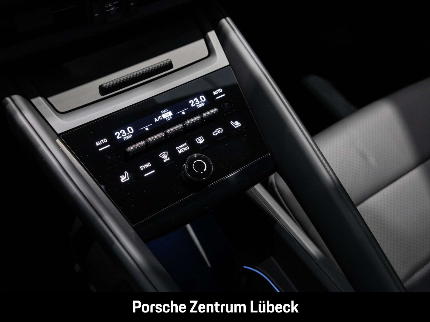 Porsche Macan - Samsaru's Car Outlet