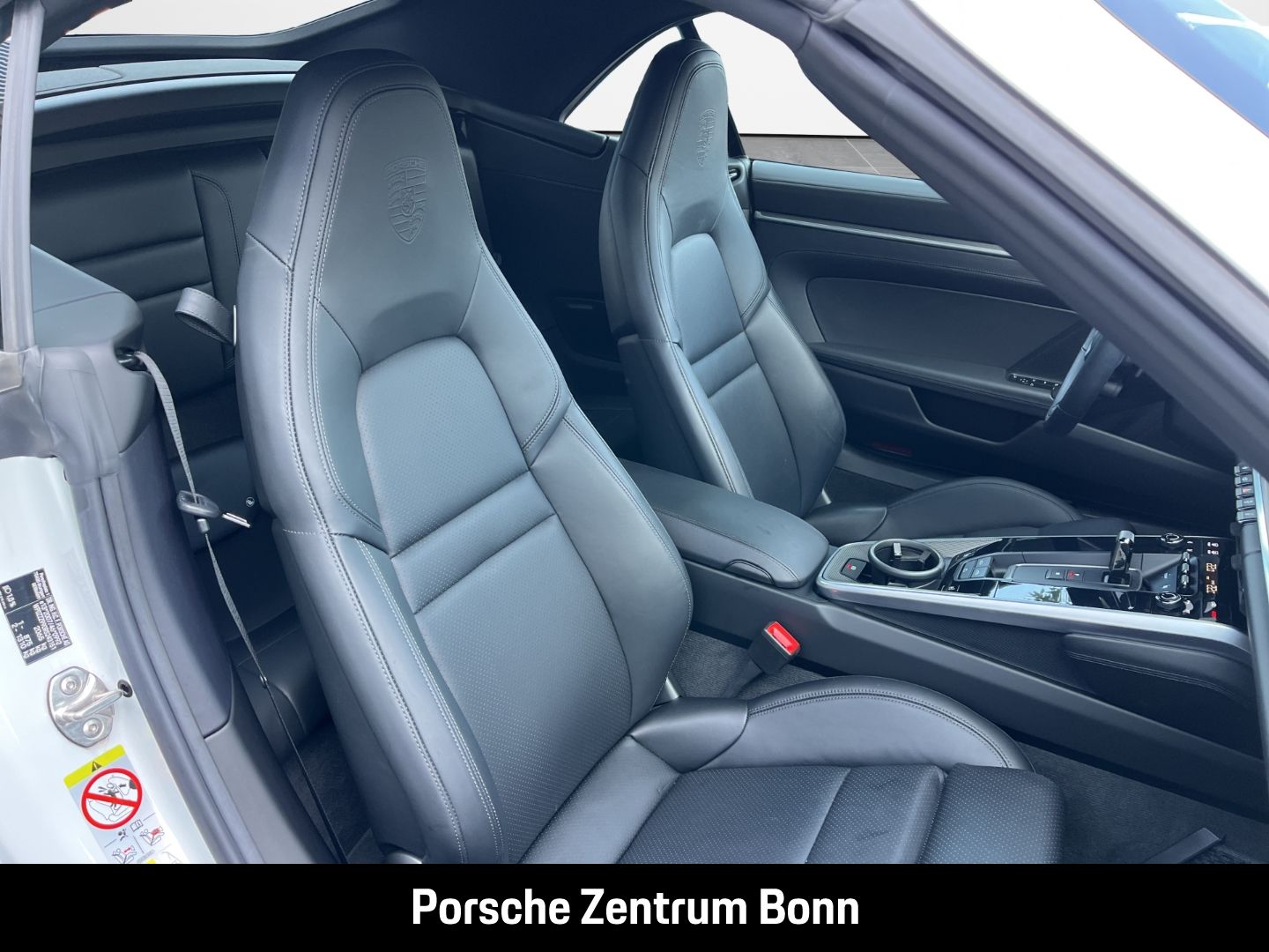 Porsche 992 911 Carrera 4S Cabriolet InnoDrive BOSE