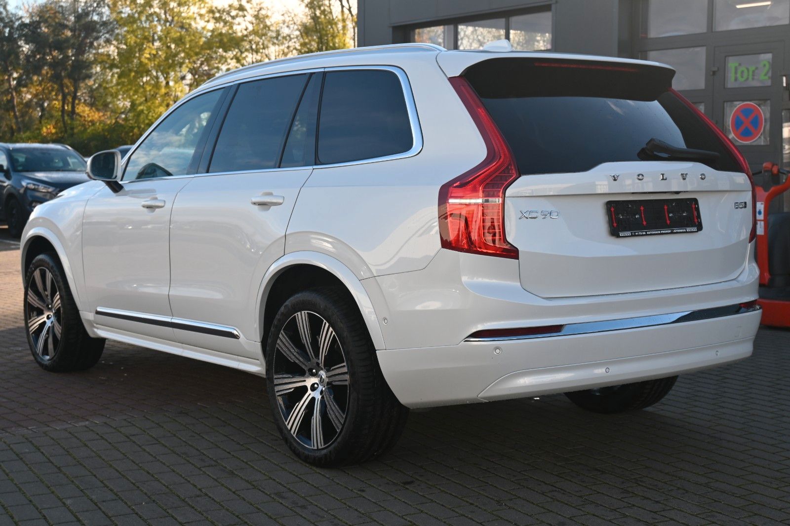 Volvo XC90 B5D AWD Ultimate Bright*PANO*STHZ*LUFT*AHK