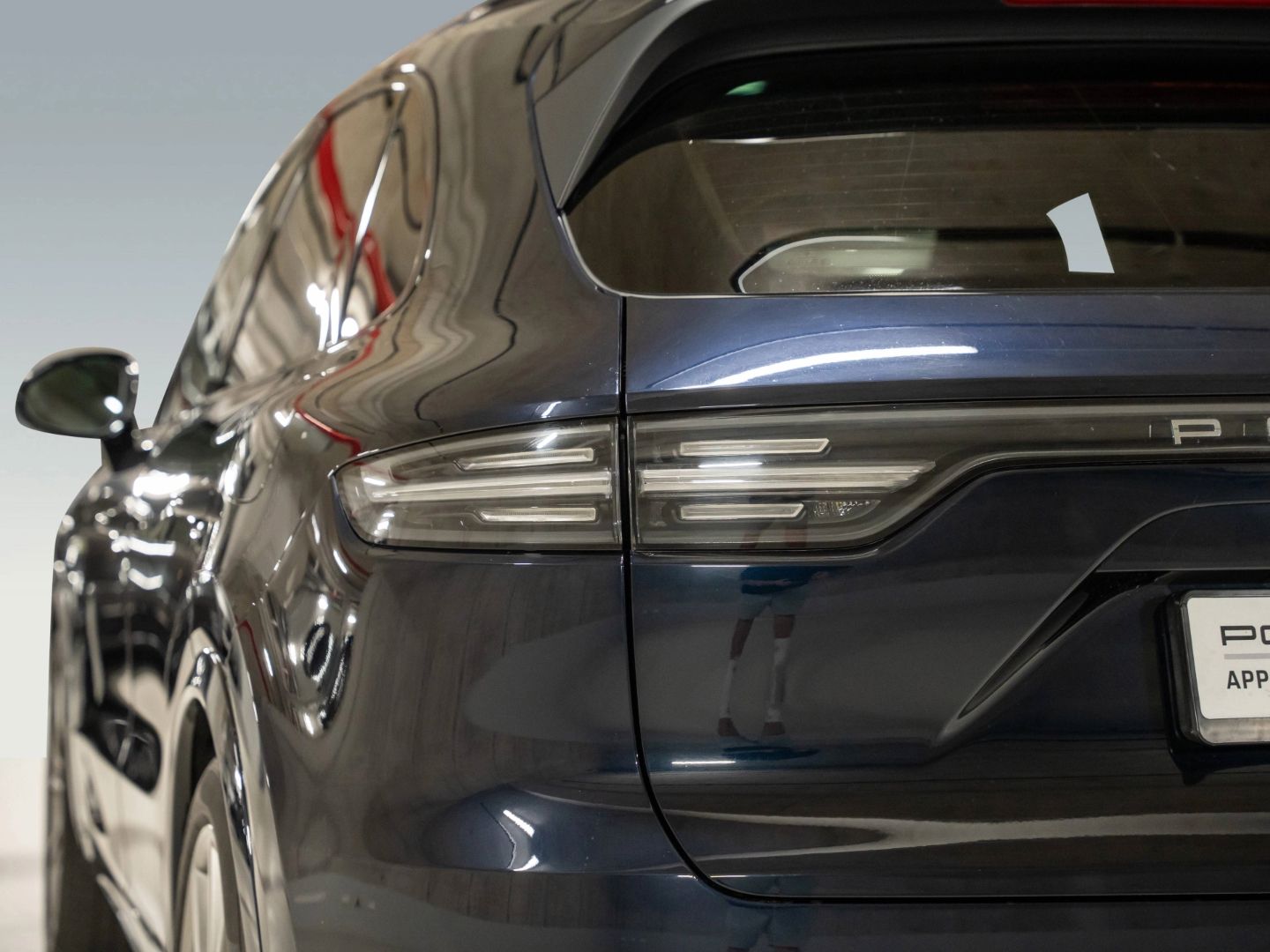 Porsche Cayenne E-Hybrid PDCC BOSE Surround View 18-Wege