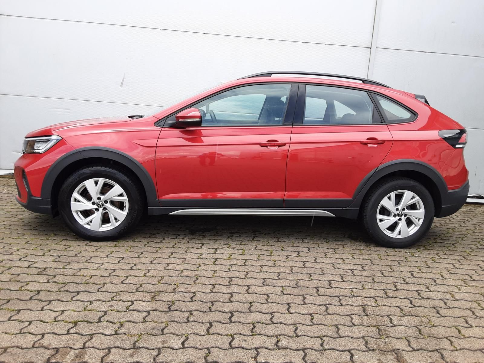 Volkswagen Taigo Life 1.0 TSI - Samsaru's Car Outlet