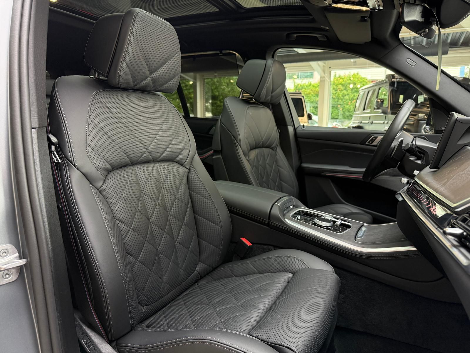 BMW X5 30d xD M Sport*FROZEN*7-Sitz*Pano-SKY*Massage