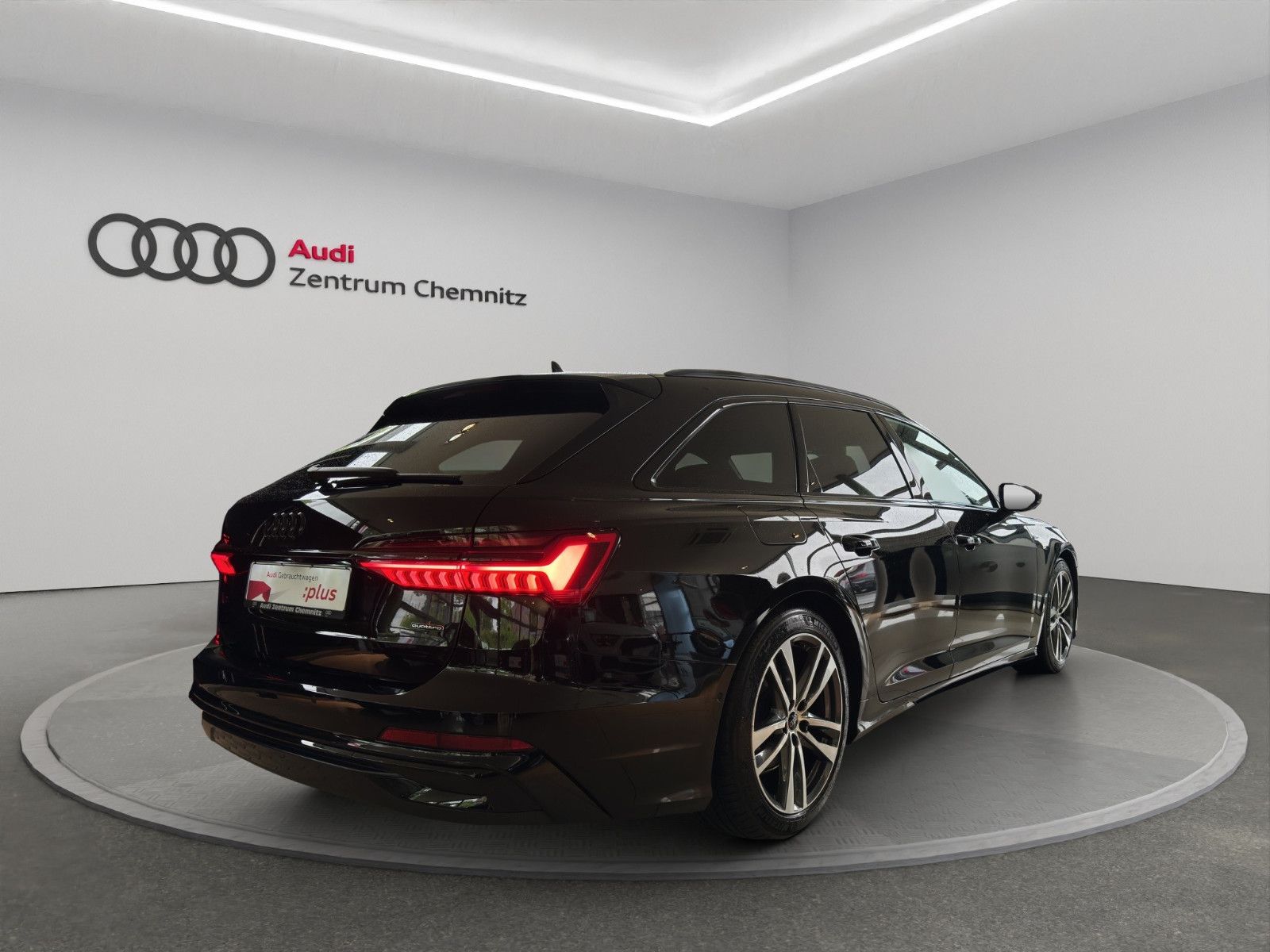 Audi A6 Avant 40 TDI quattro S tronic S line - Samsaru's Car Outlet