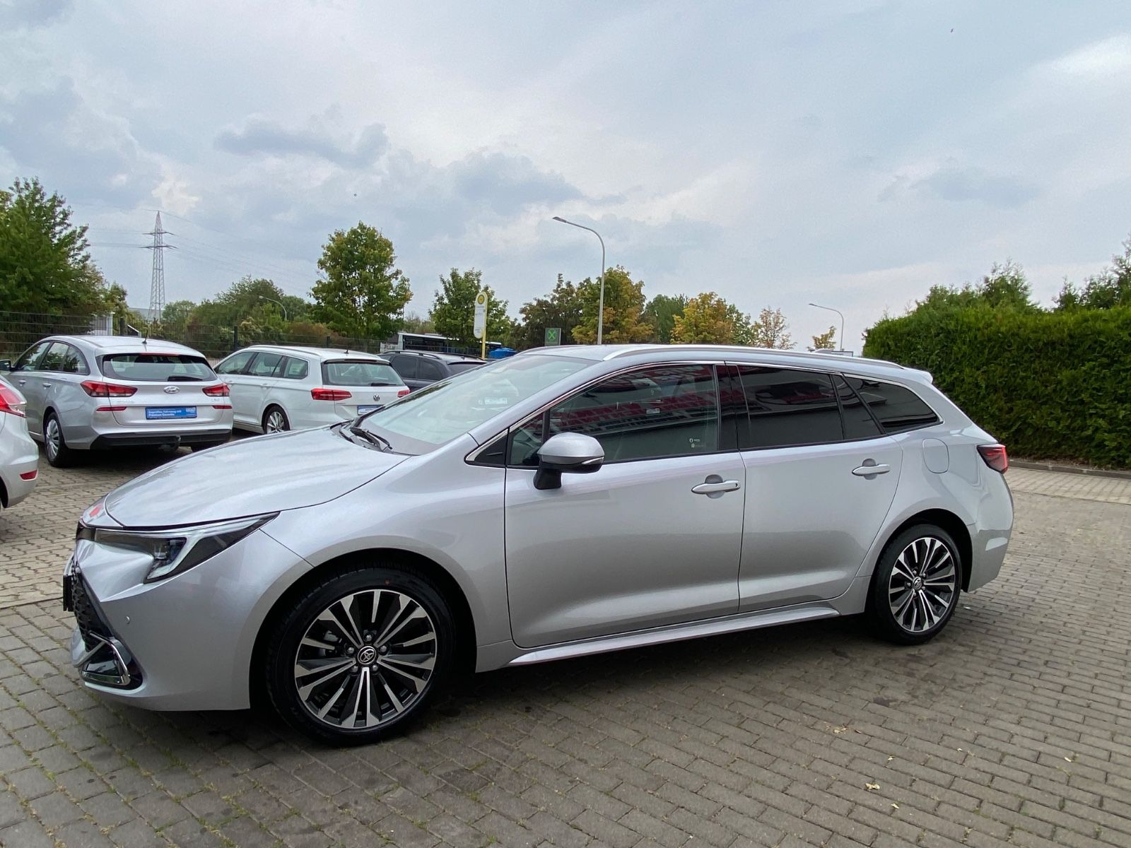 Toyota Corolla Touring Sports 1.8 Hybrid HEV Team D