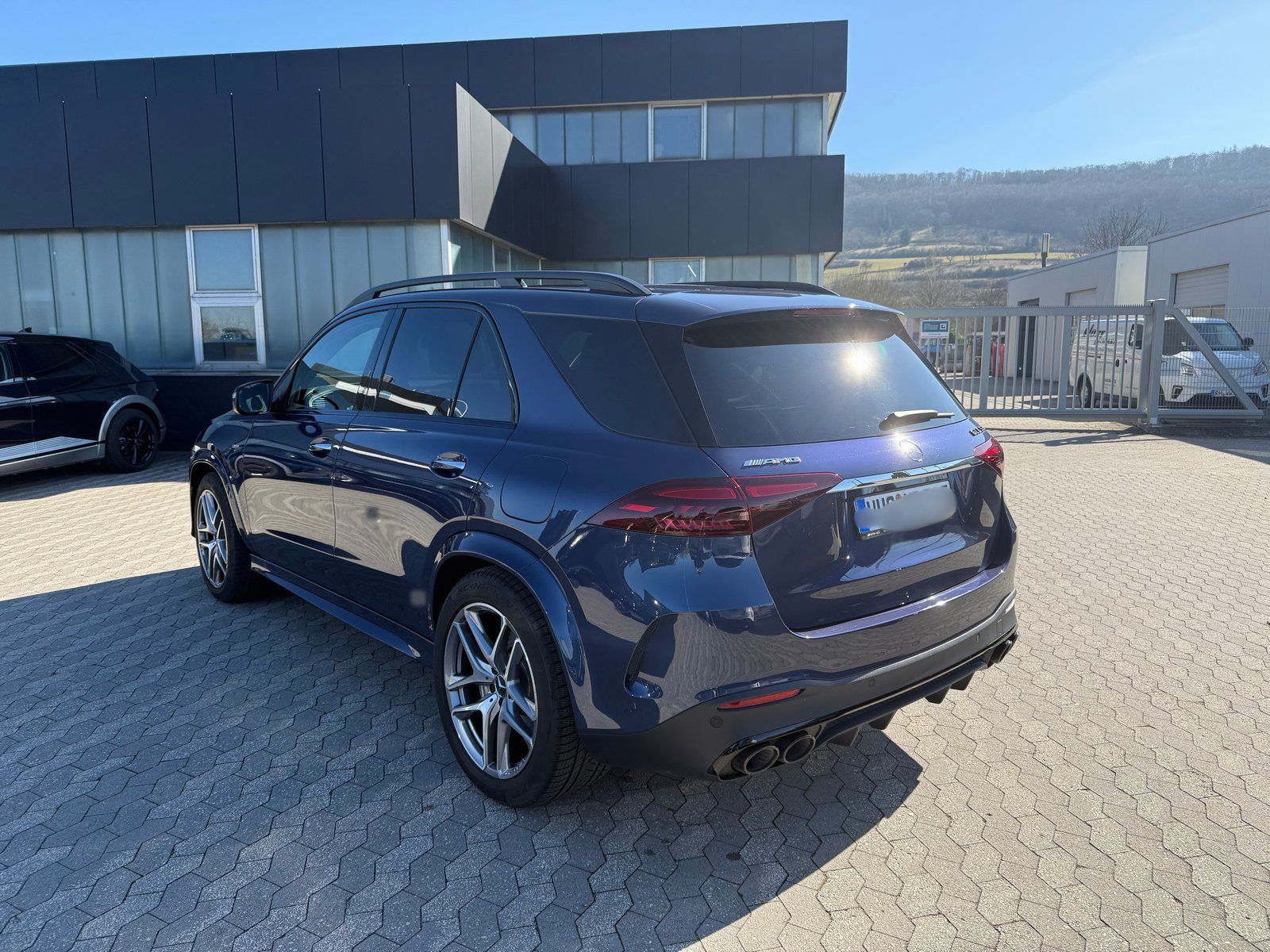 Mercedes-Benz GLE 53 AMG HYBRID Dist/AHK/Pano/Airmat/HeadUp/21