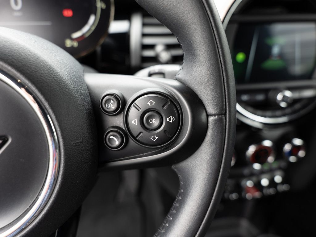 MINI Cooper Chili - Samsaru's Car Outlet