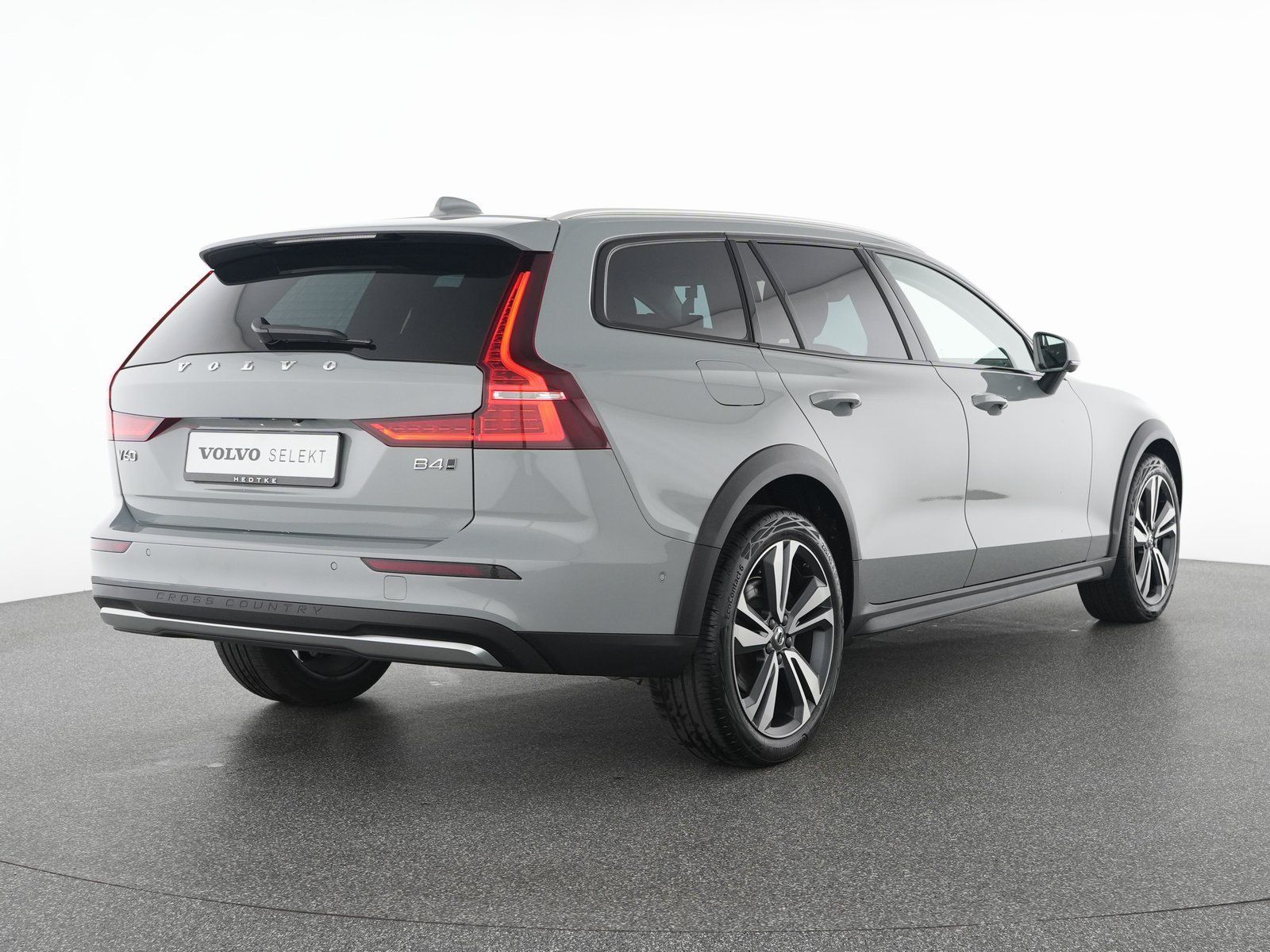 Volvo V60 CC B4 AWD Ultimate SONDERFINANZIERUNG 1,99%*
