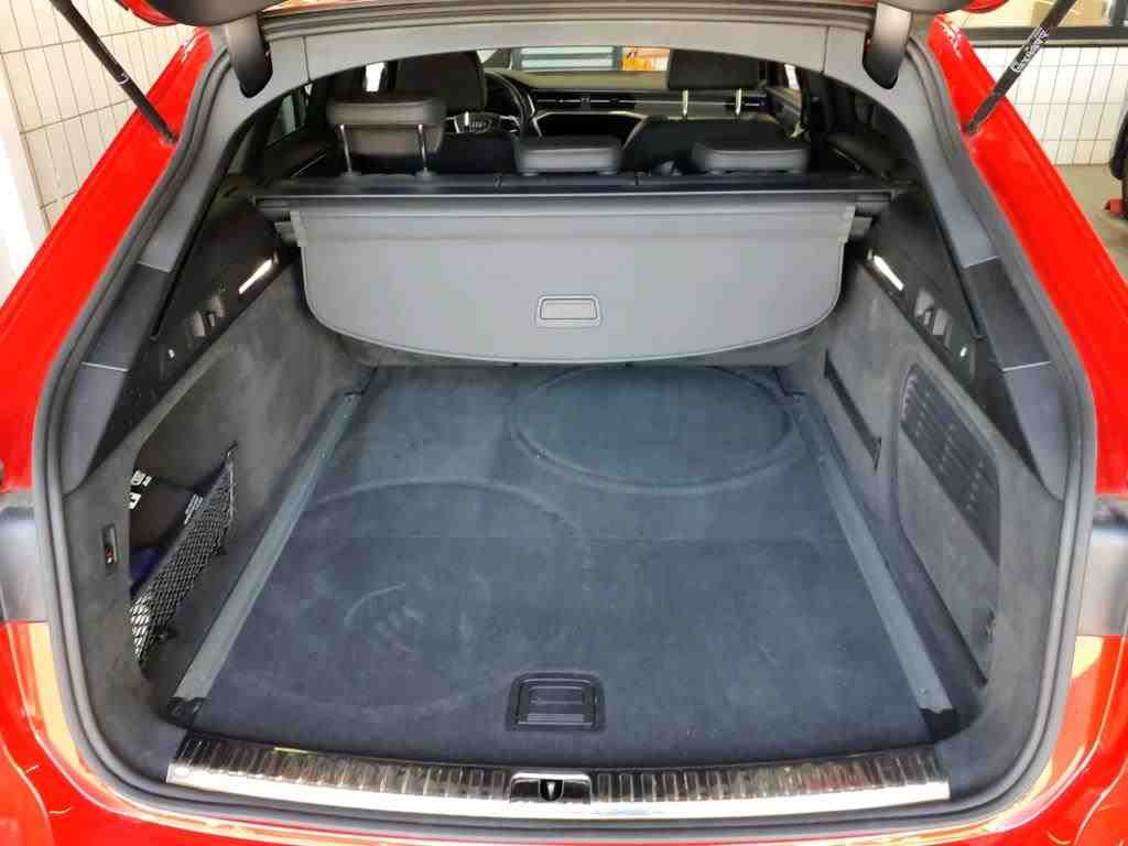 Audi A6 Avant 50 TDI quattro S-LINE - Samsaru's Car Outlet