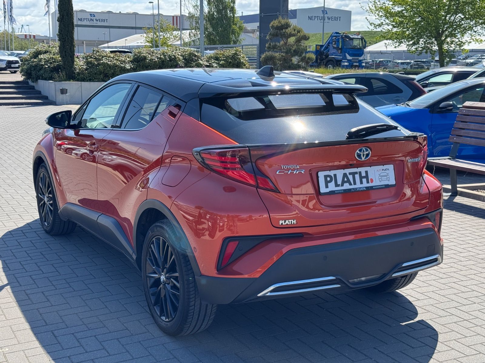 Toyota C-HR Hybrid Orange Edition - Samsaru's Car Outlet