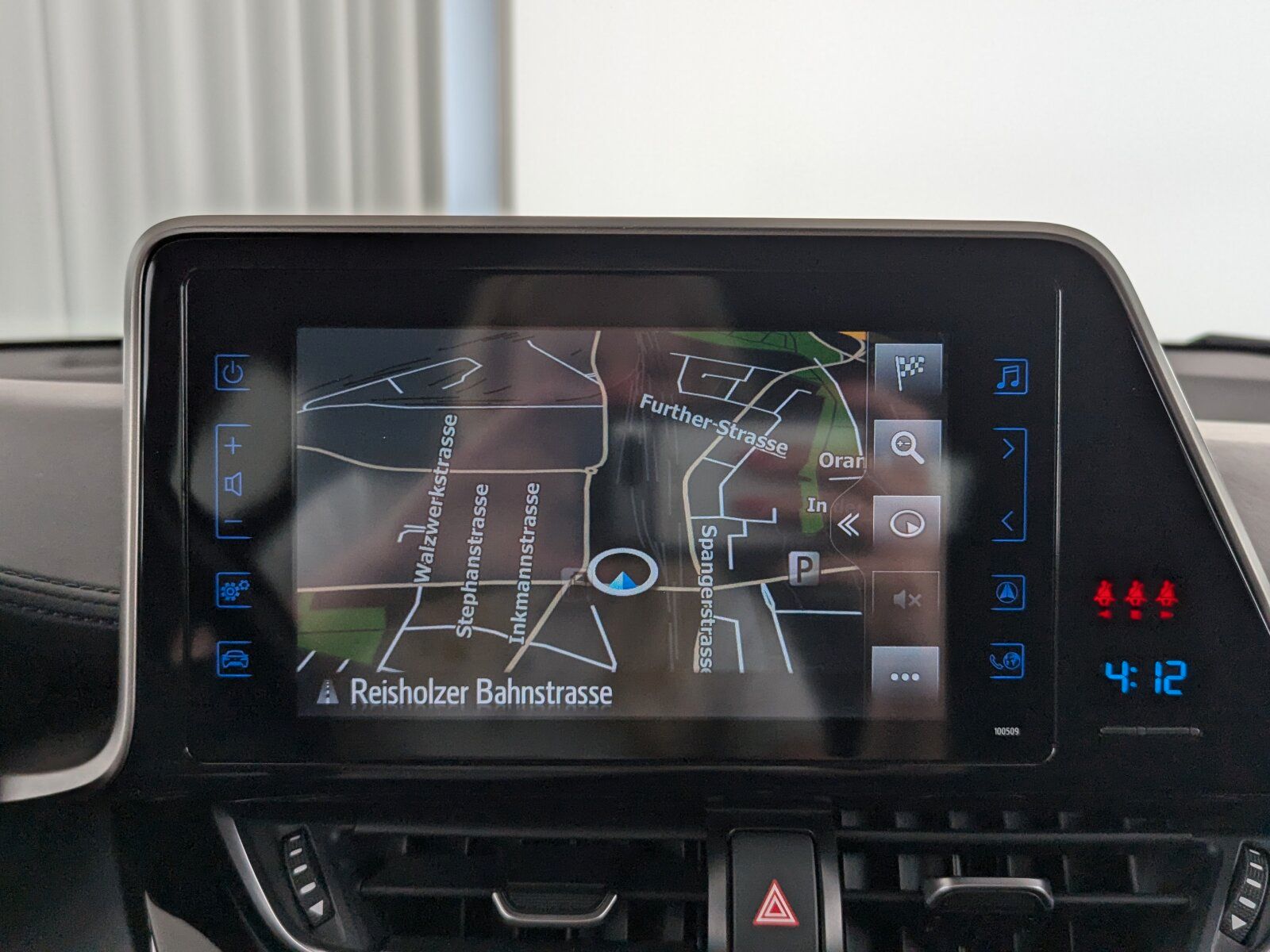 Toyota C-HR 1.8 Hybrid Club - Samsaru's Car Outlet