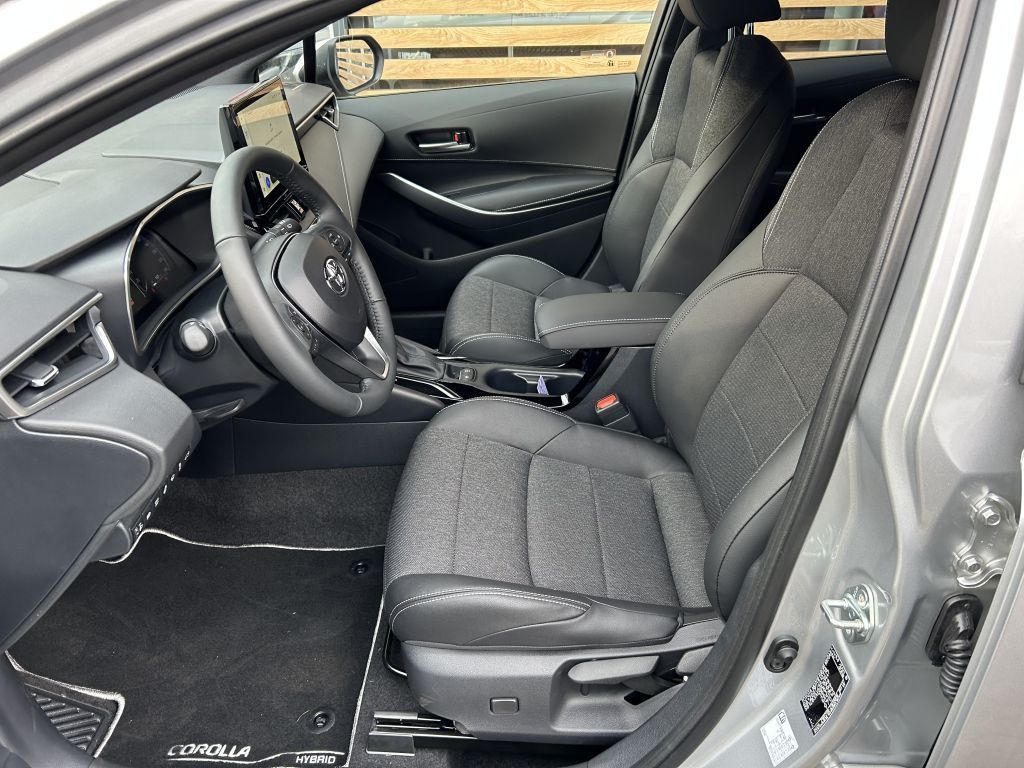 Toyota Corolla 1.8 Hybrid Touring Sports Team Deutschla