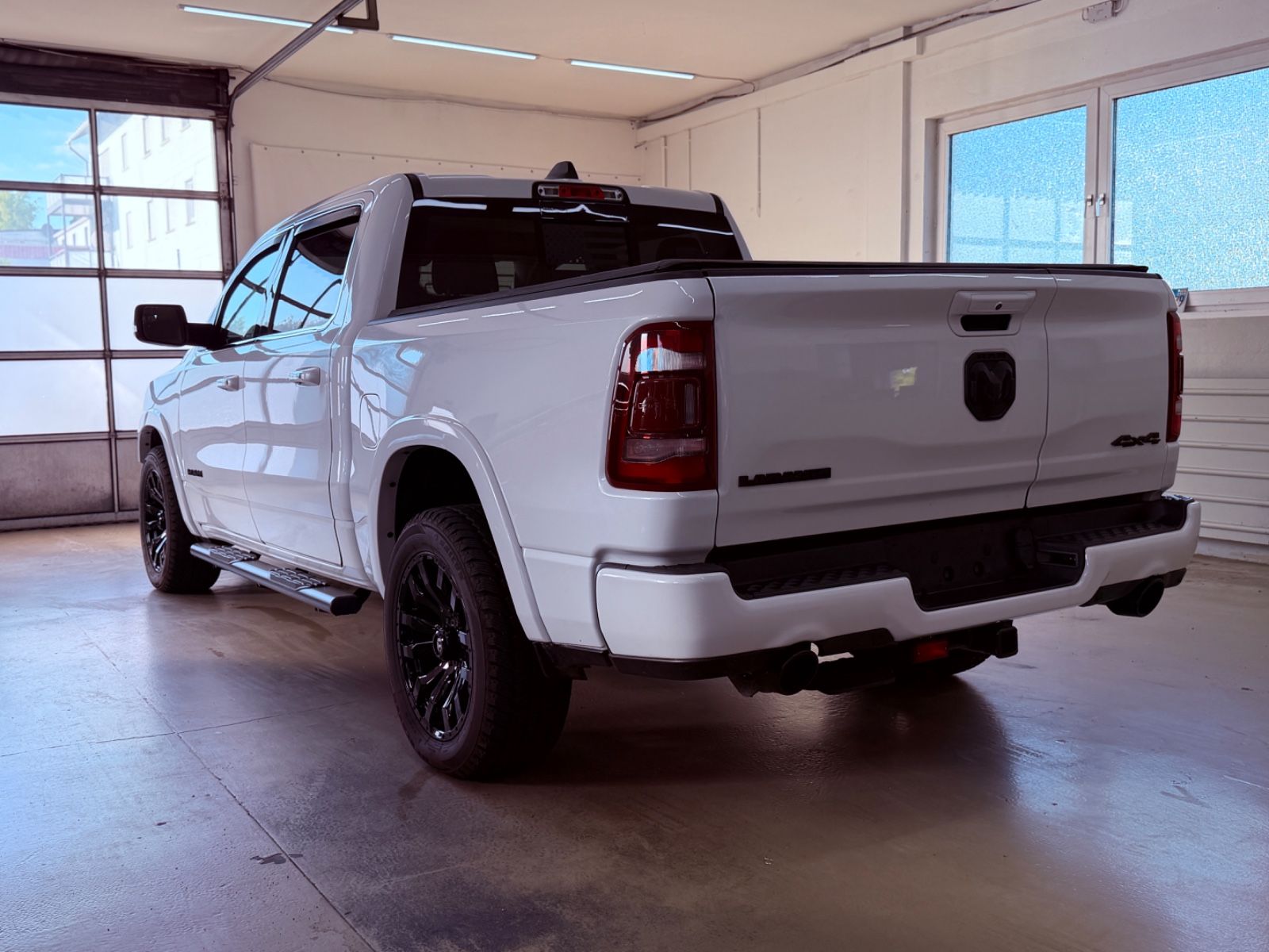 Dodge RAM/LIMITED/BIG SCREEN/