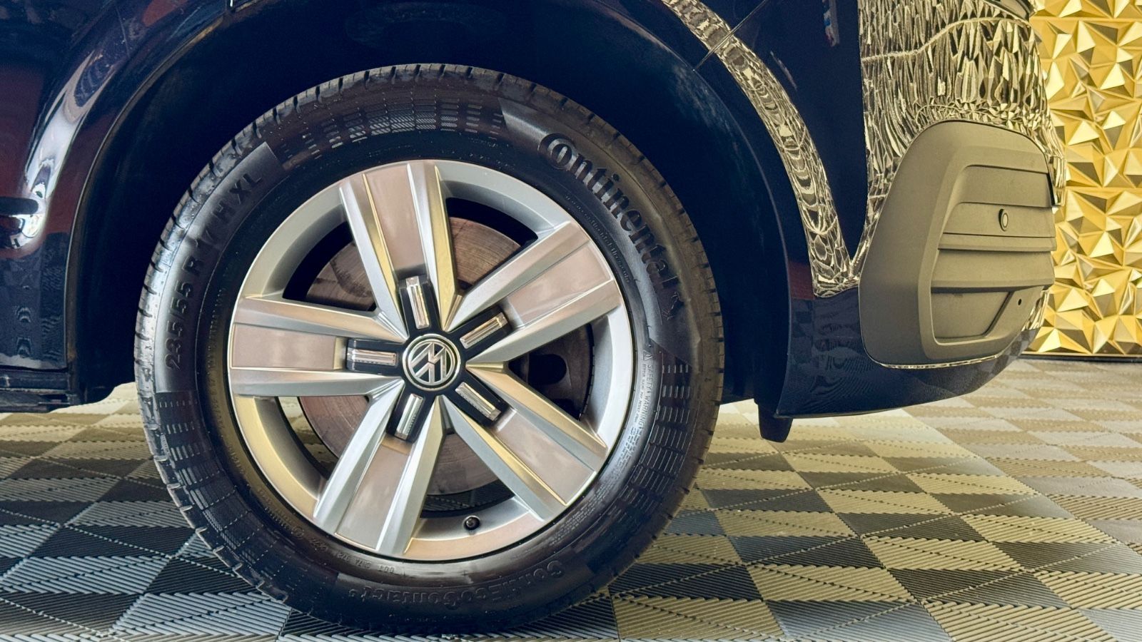 Volkswagen T6.1 Multivan Comfort - Samsaru's Car Outlet
