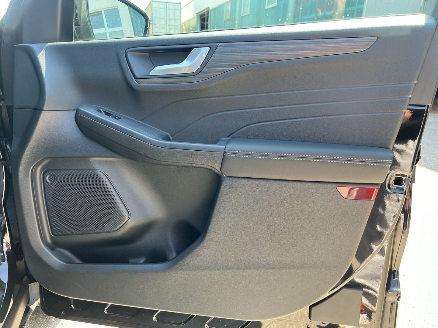 Ford Kuga Active X PHEV - Samsaru's Car Outlet