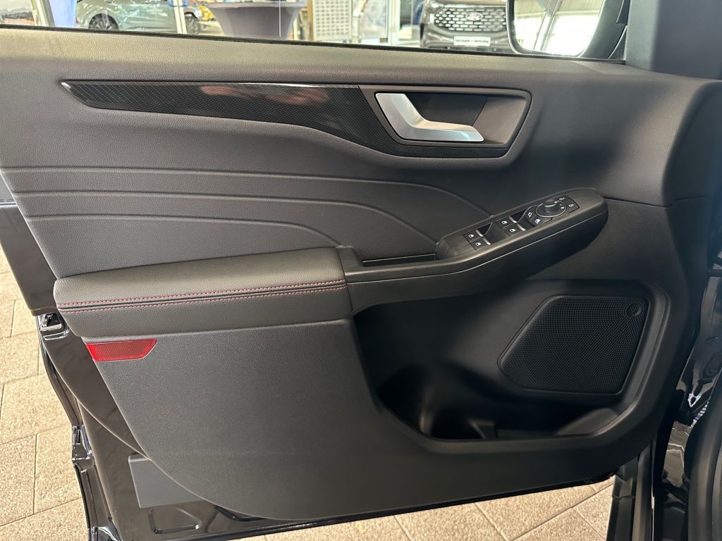 Ford Kuga 2.5 Duratec PHEV ST-LINE X