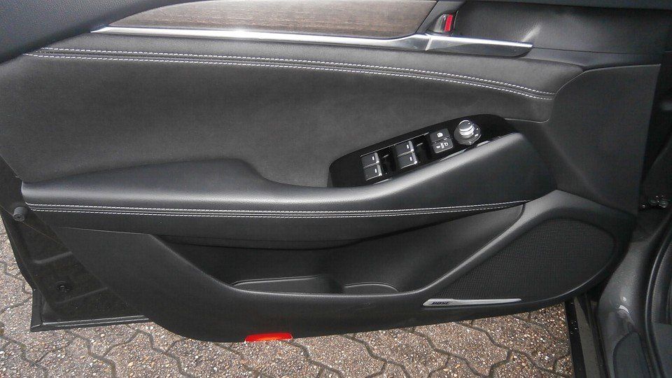 Mazda 6 2.5L SKYACTIV G 194PS 6AT FWD TAKUMI SUNROOF