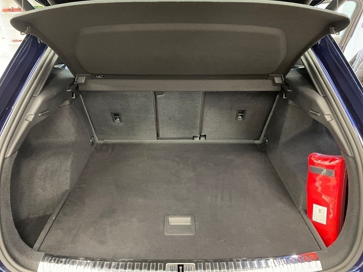 Audi Q3 40 TFSI quattro advanced - Samsaru's Car Outlet