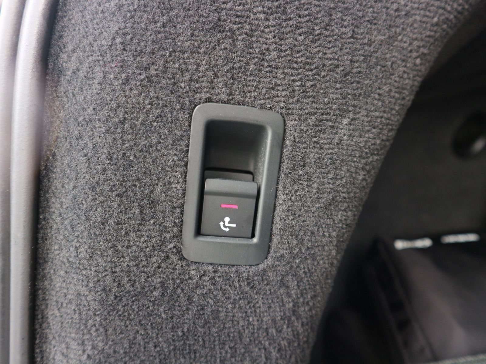 Audi RS 6 Avant 4.0 TFSI quattro MATRIX*AHK*HUD*PANO*