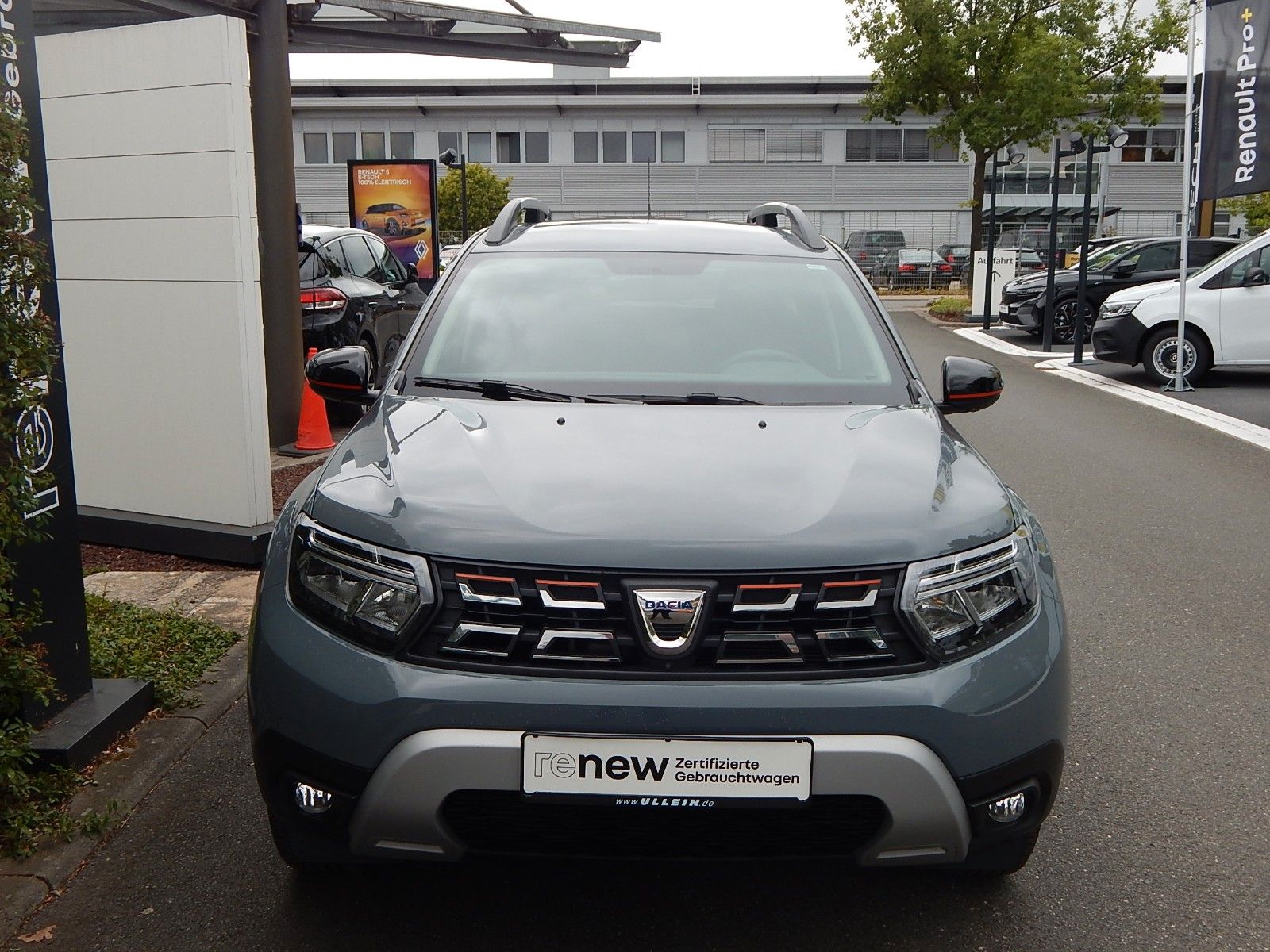 Dacia Duster TCe 150 EDC Extreme - Samsaru's Car Outlet