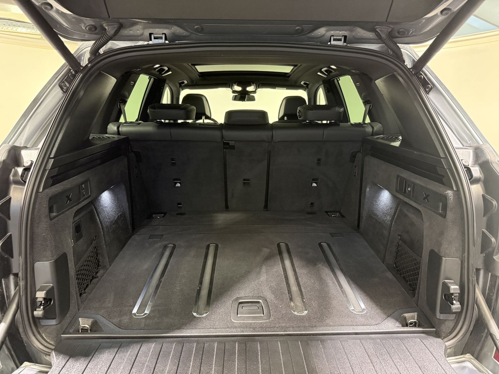 BMW X5 xDrive40d M Sportpaket Luftfeder AHK ACC 360°