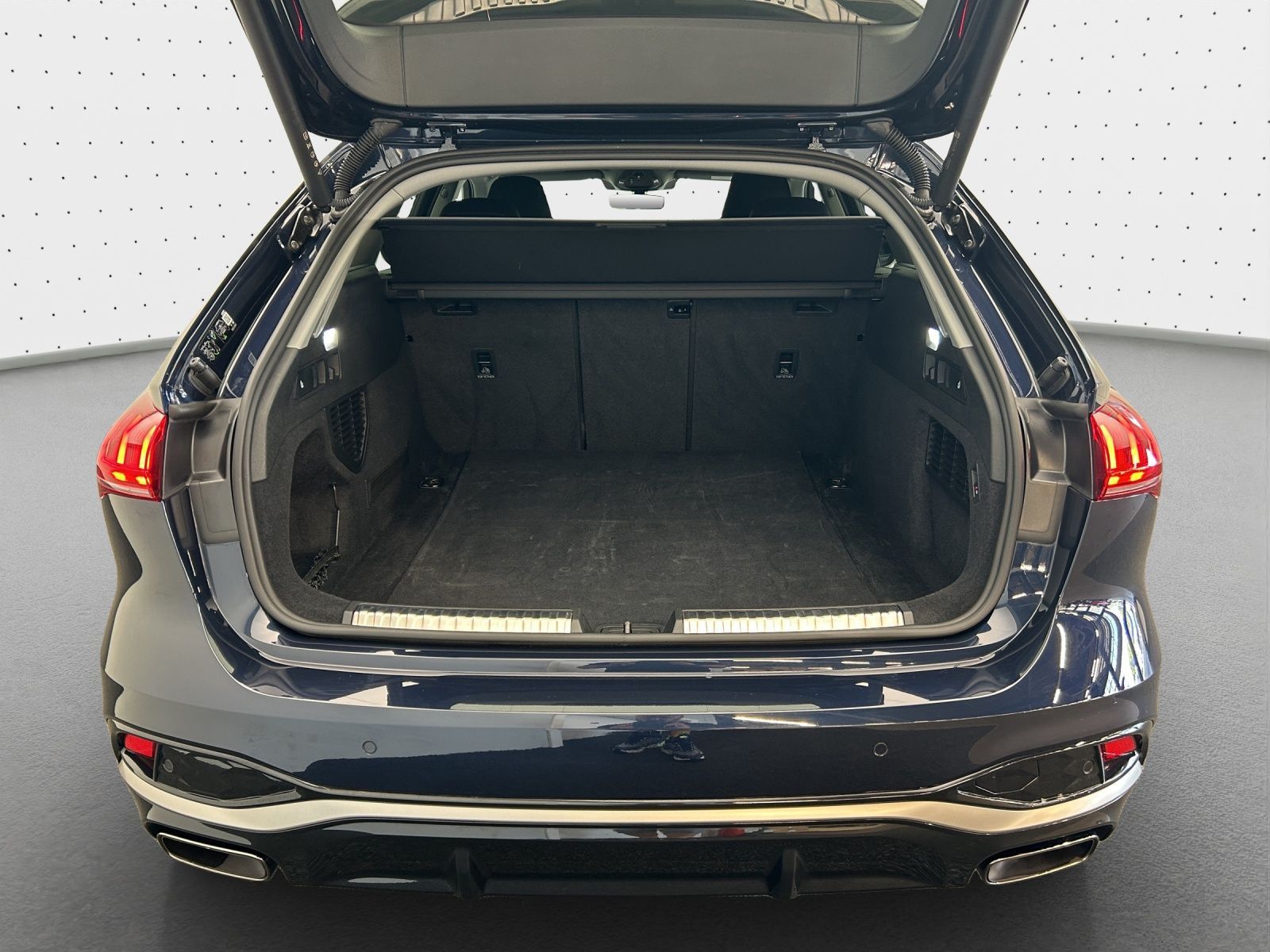 Audi A5 Avant 40 TFSI qu S line edition one S tro*B&O