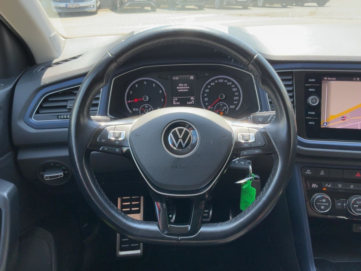 Volkswagen T-Roc 1.5 TSI UNITED - Samsaru's Car Outlet