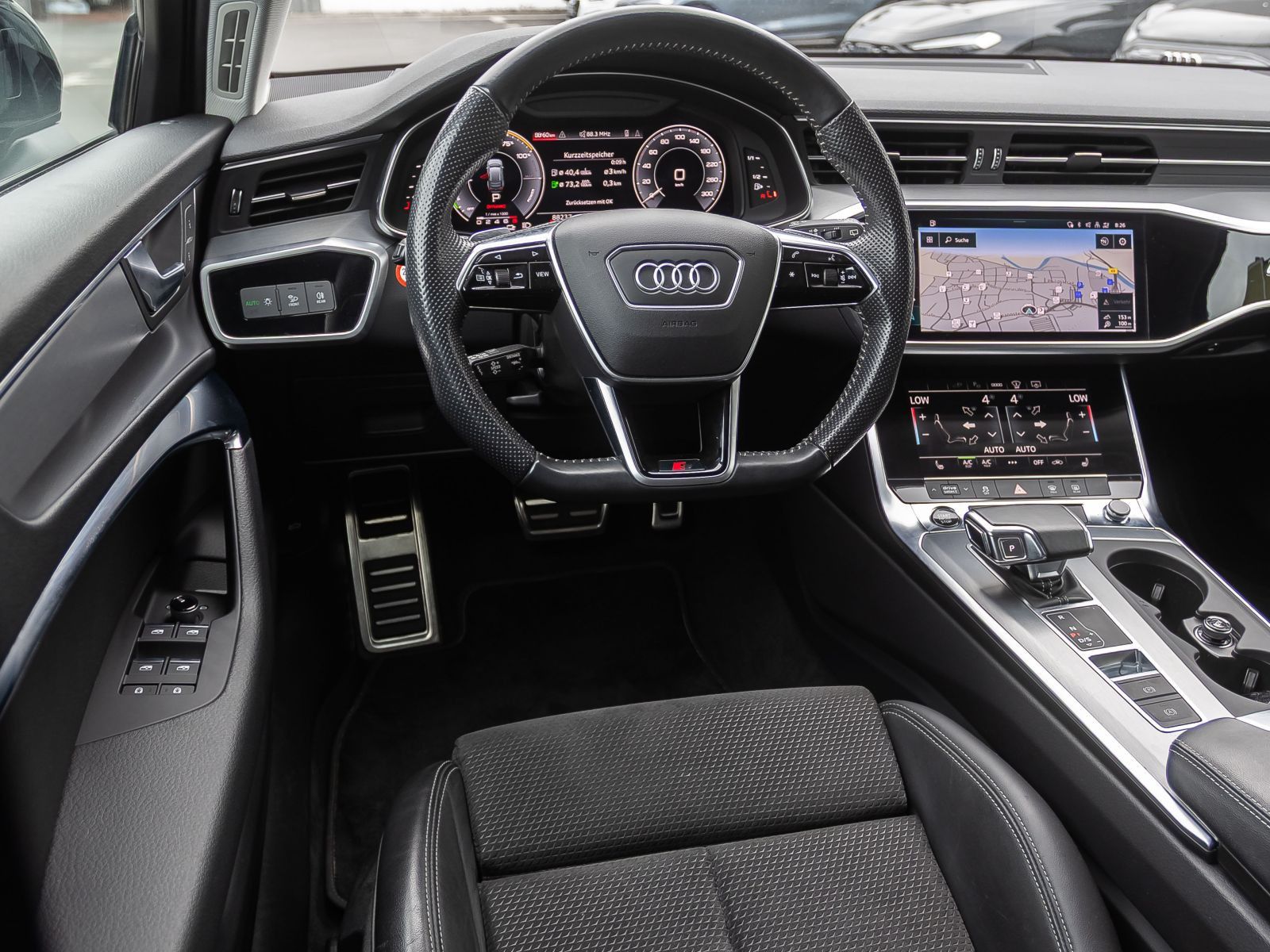 Audi A6 Avant S line 55TFSIe qu Navi Matrix HuD Stand