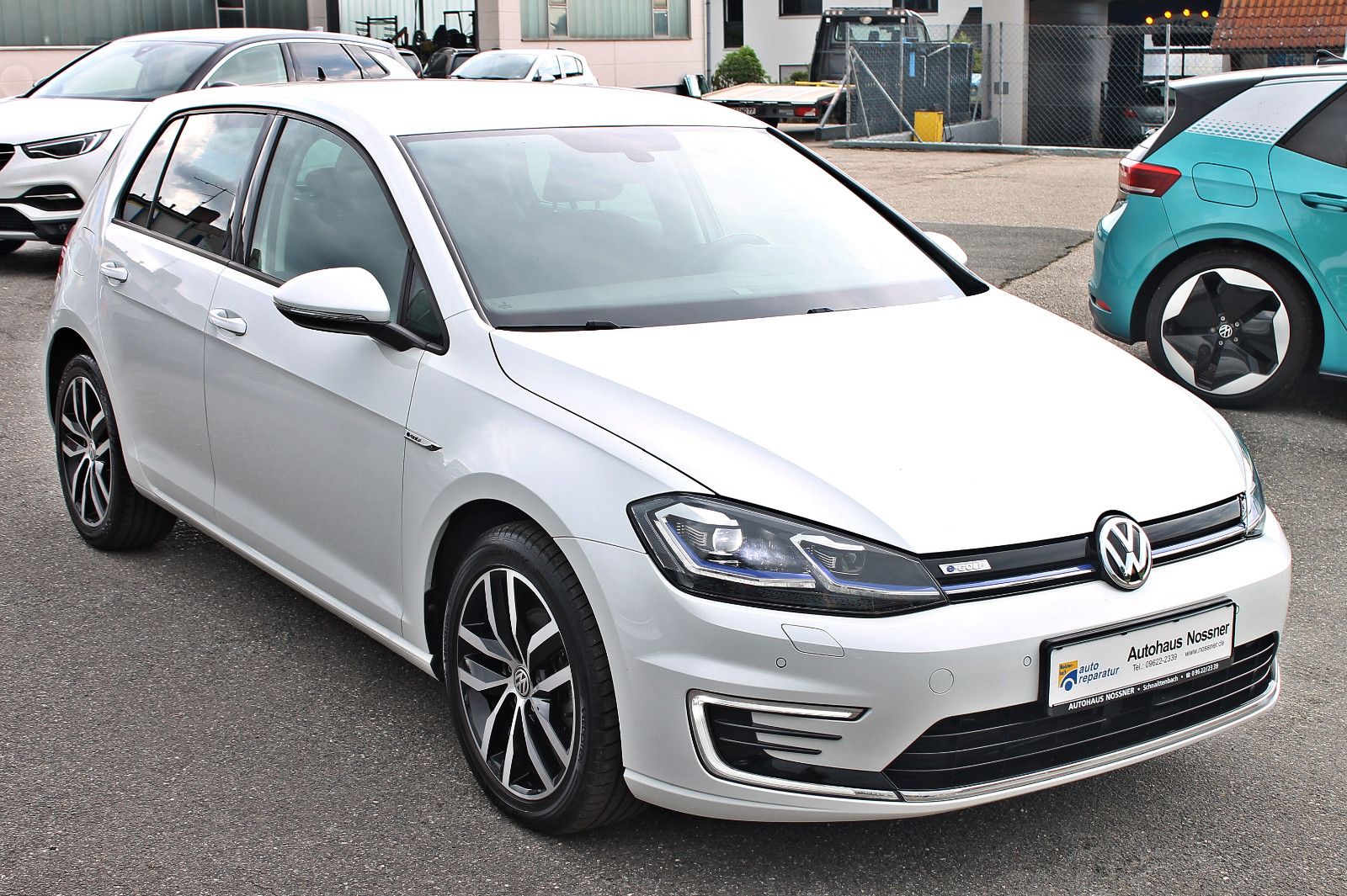 Volkswagen e-Golf 100KW - Samsaru's Car Outlet