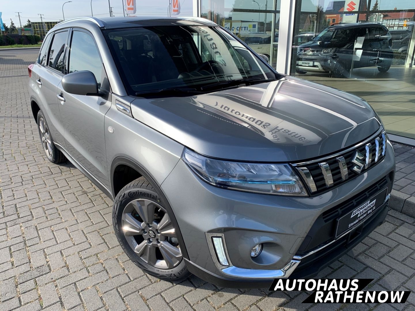 Suzuki Vitara 1.5 Hybrid Comfort Allrad - Samsaru's Car Outlet