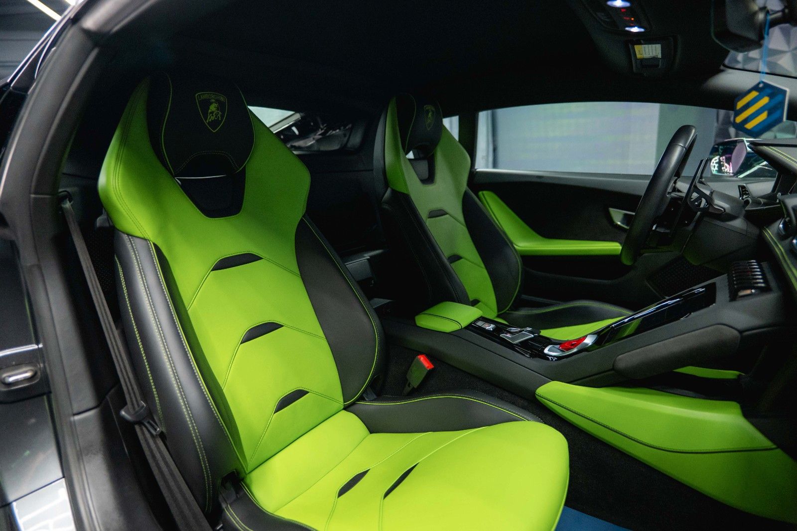 Lamborghini Huracán EVO V10 LP640 AWD *Lift*LED*Keramik*19%*