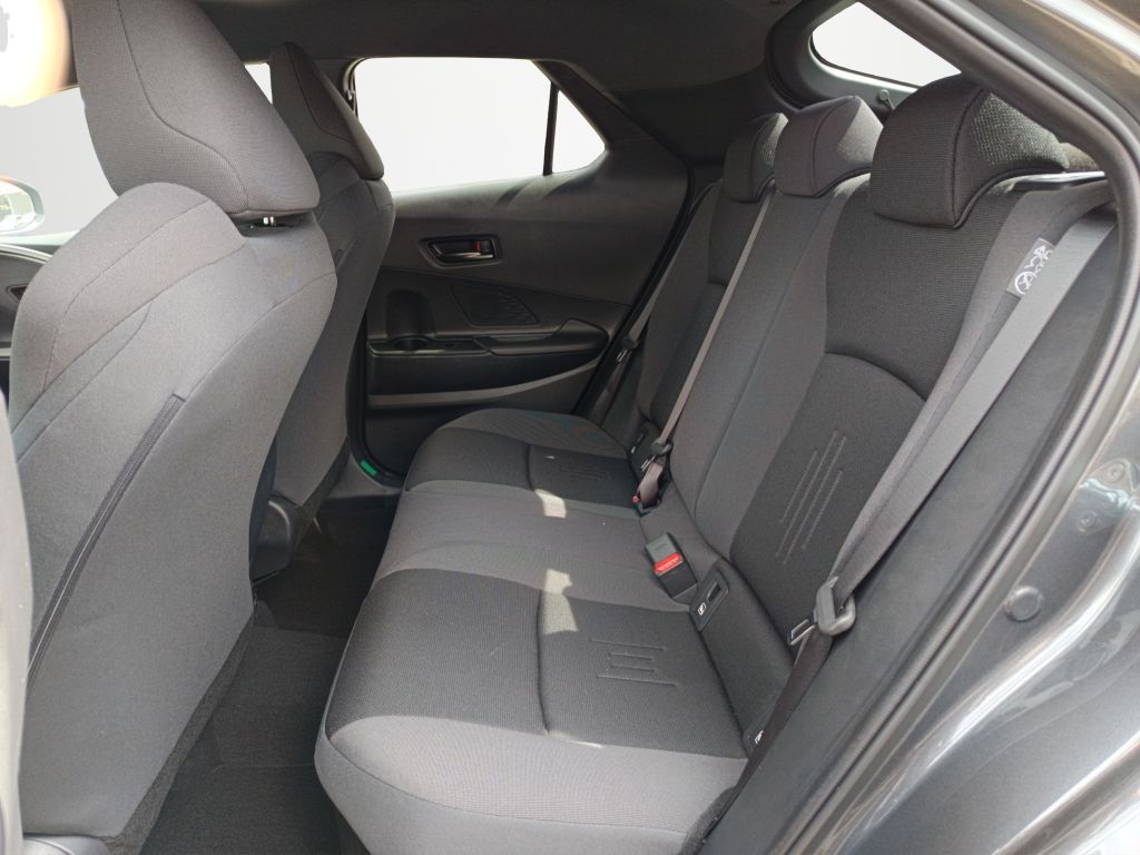 Toyota C-HR 2.0 Hybrid Teamplayer + Technik-Paket