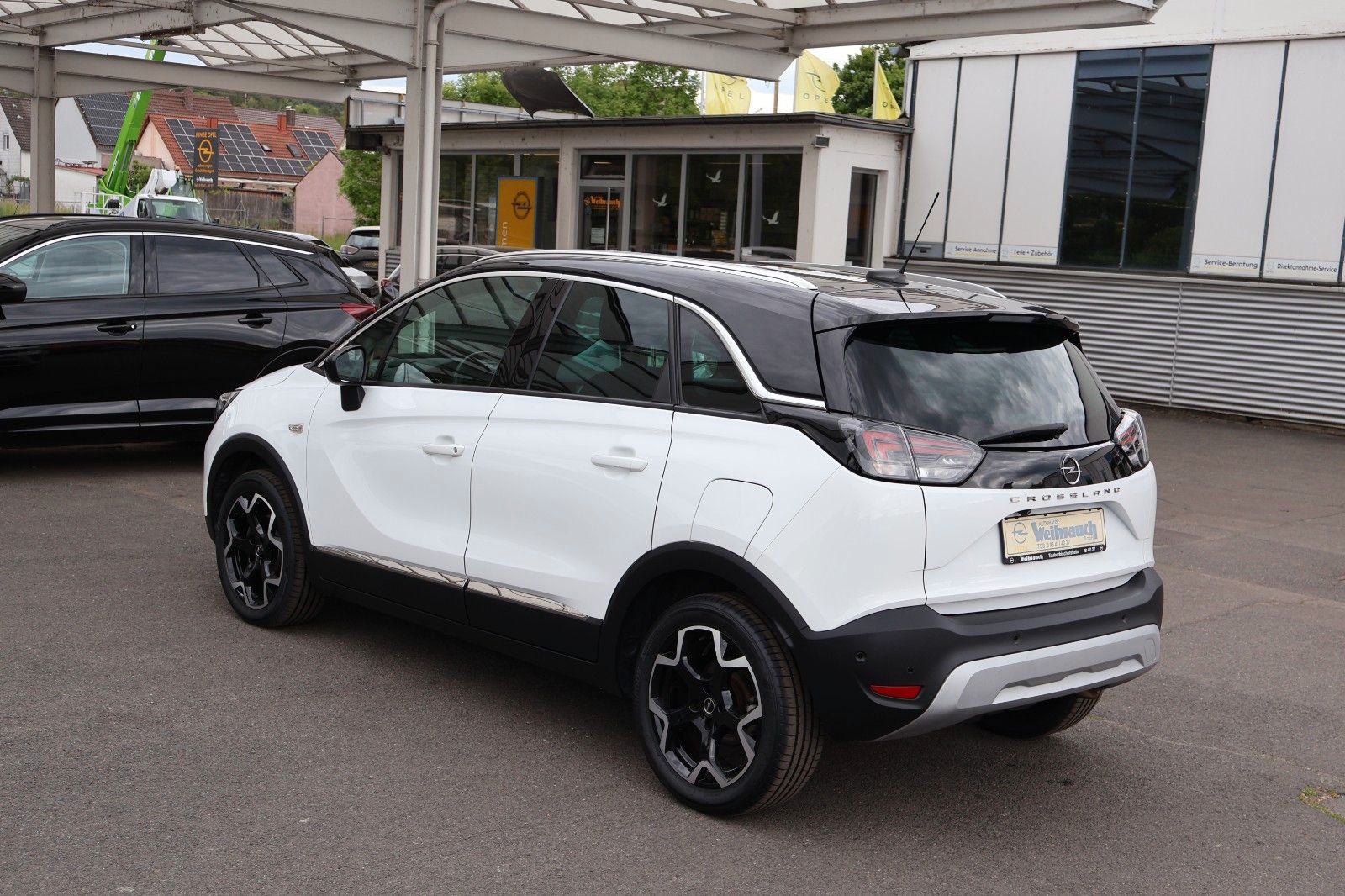 Opel Crossland 1.5 Diesel Ultimate - Samsaru's Car Outlet