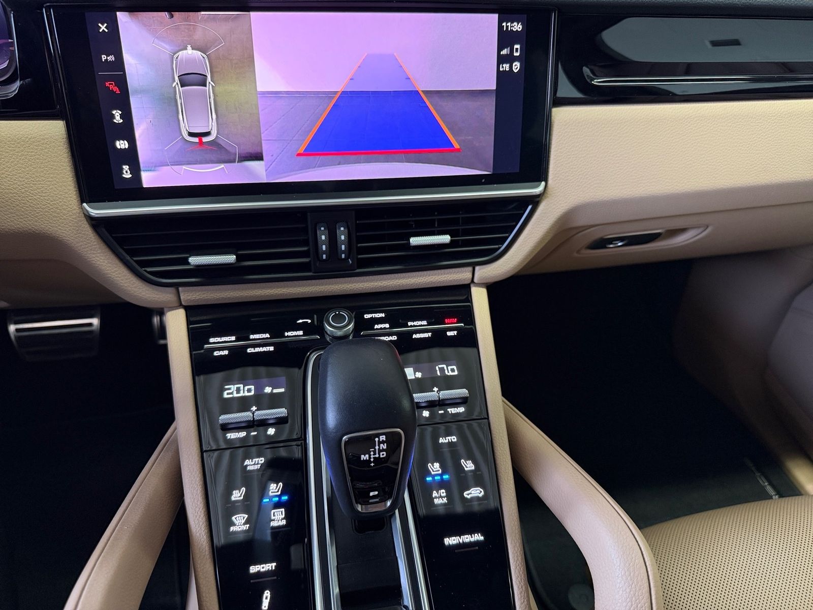 Porsche Cayenne S*LED-MATRIX*Navi*Leder*Panorama*AHK*360