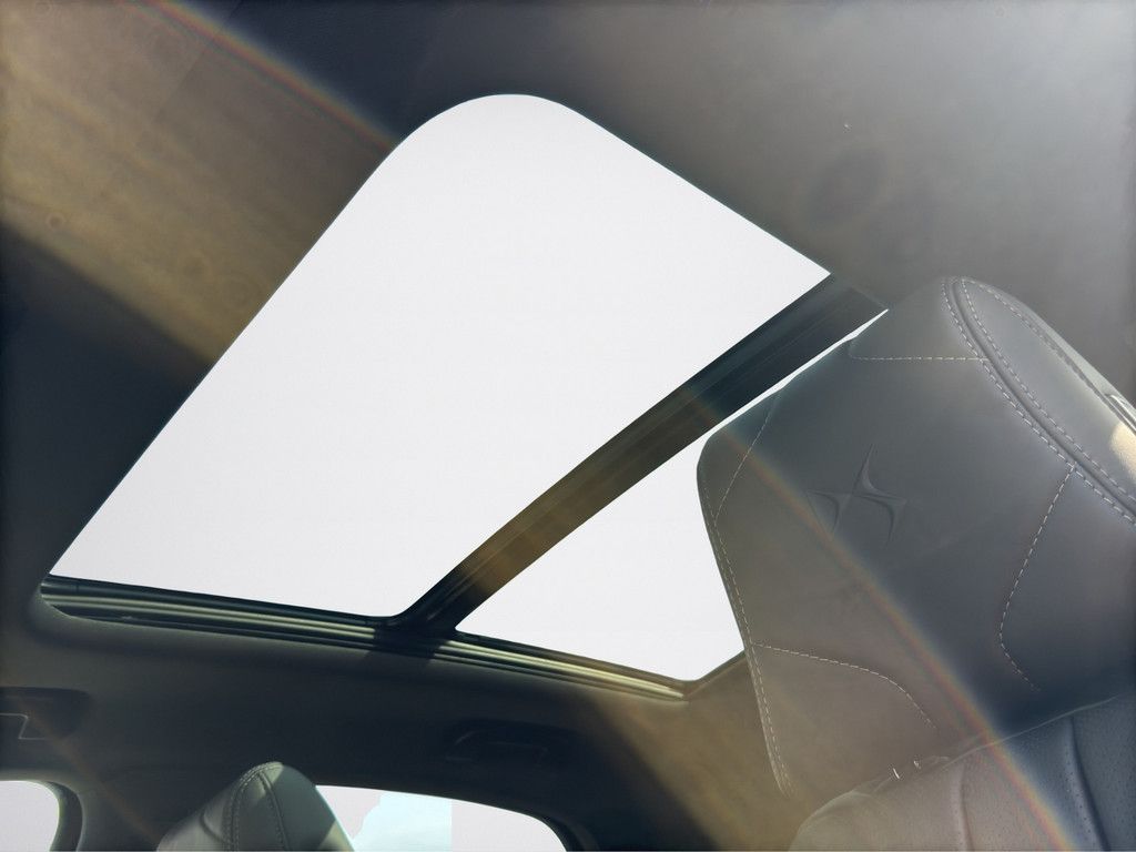 DS Automobiles DS 7 BlueHDI 130 Aut. OPERA LEDER Panoramadach
