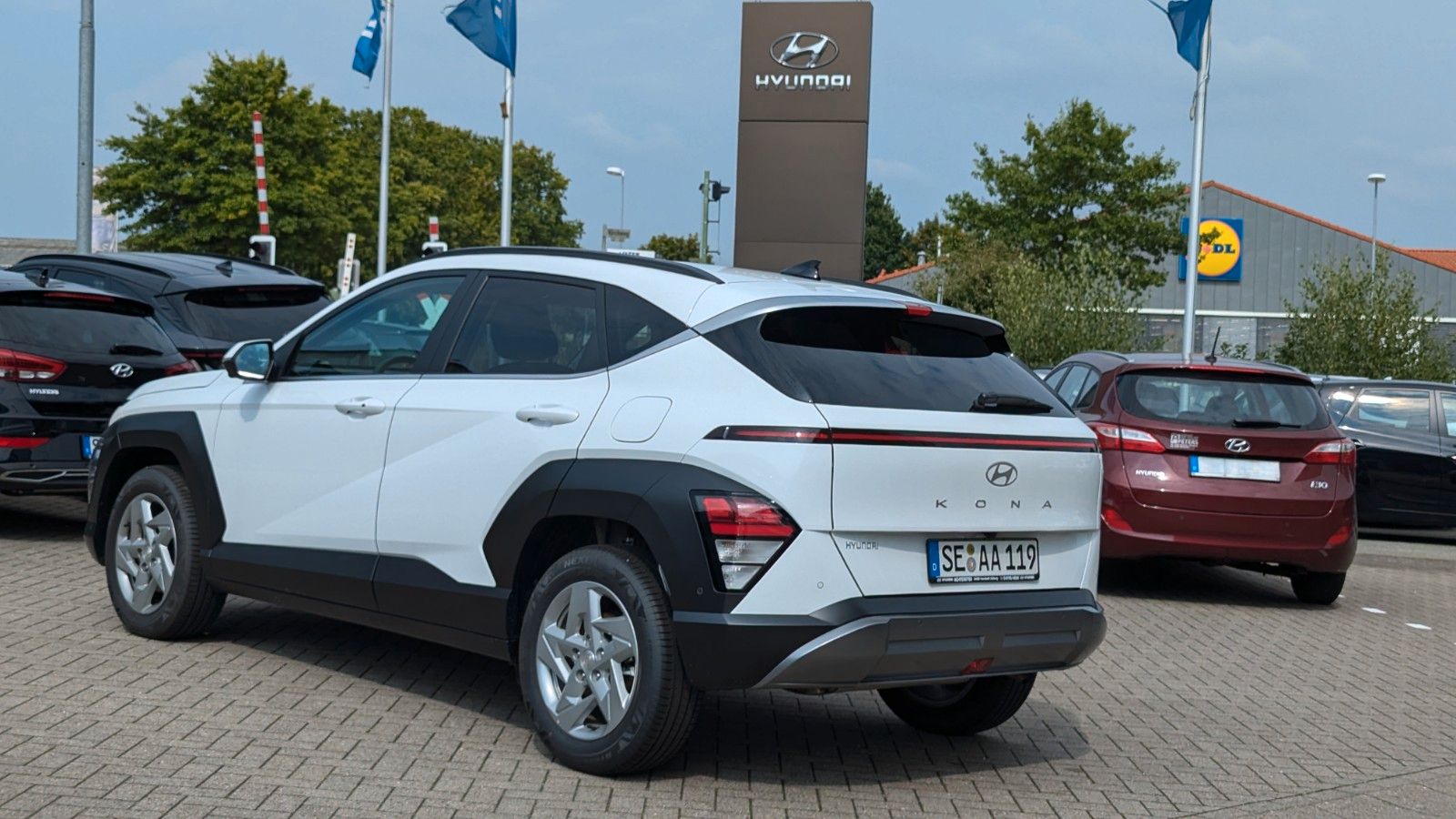 Hyundai KONA 1.0 T-GDi 120PS DCT Trend - Samsaru's Car Outlet