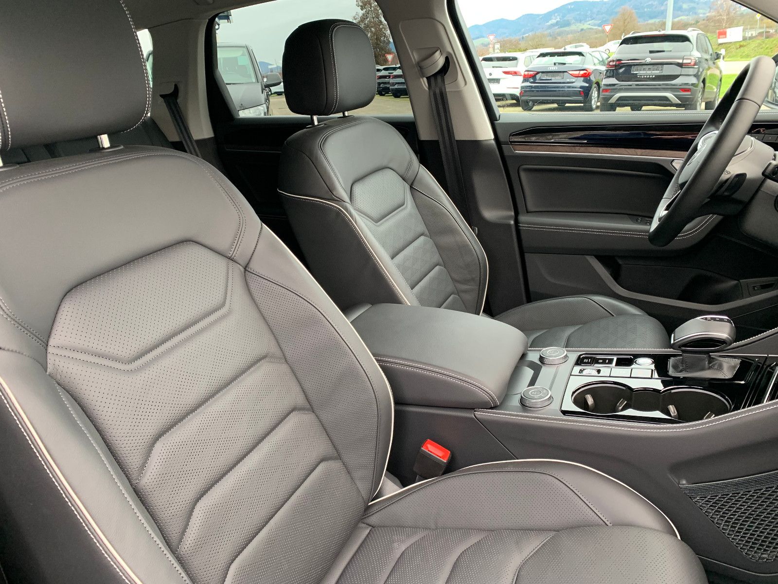 Volkswagen Touareg 3.0 TDI 210 kW  Eleg., VDO DTCO 4.1 MP1