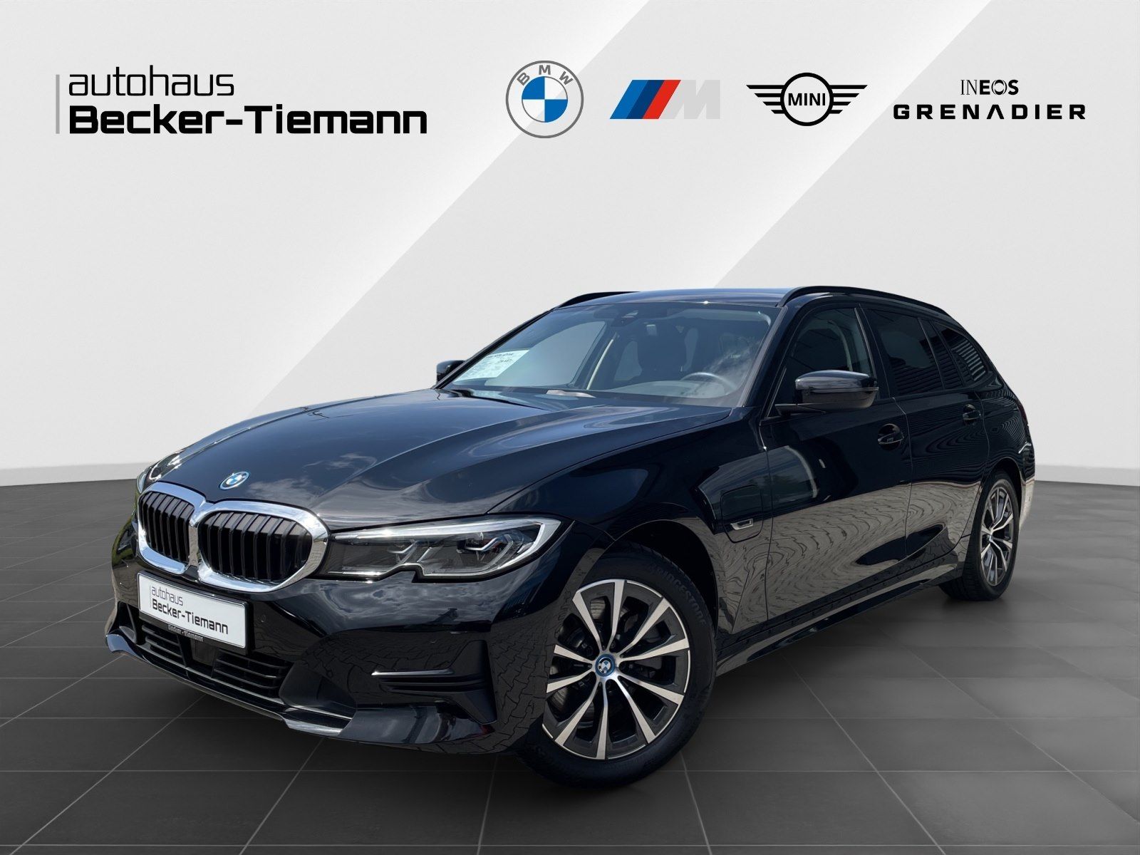 BMW 320e xDrive Touring - Samsaru's Car Outlet