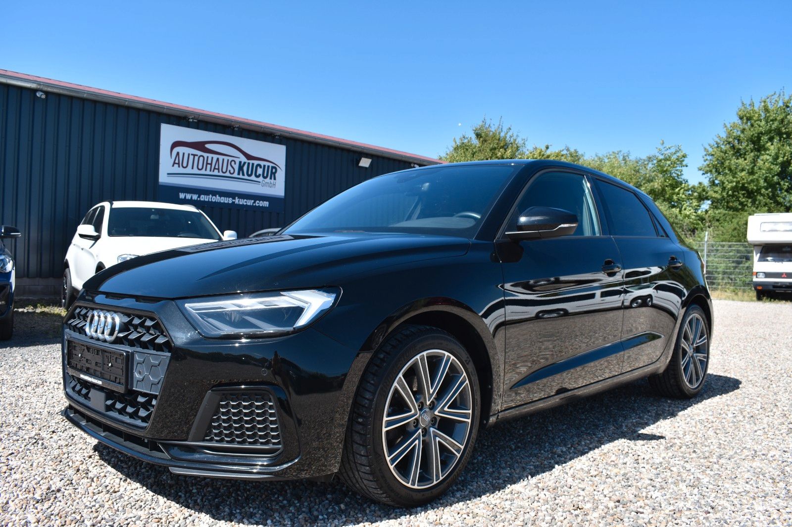 Audi A1 Sportback 30 TFSI advanced - Samsaru's Car Outlet