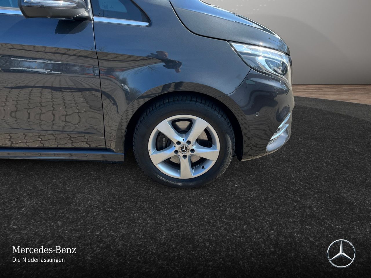 Mercedes-Benz V 300 d Kompakt AVANTGARDE EDITION - Samsaru's Car Outlet