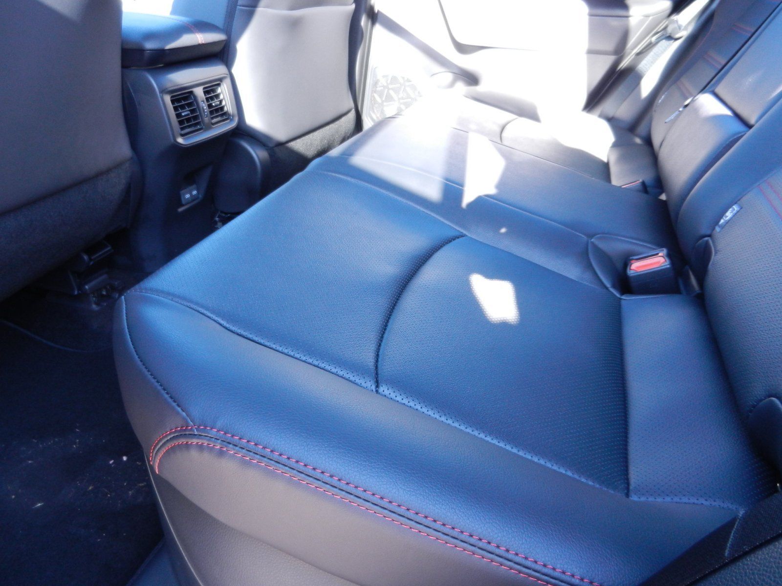 Toyota RAV 4 2,5 Plug In Style