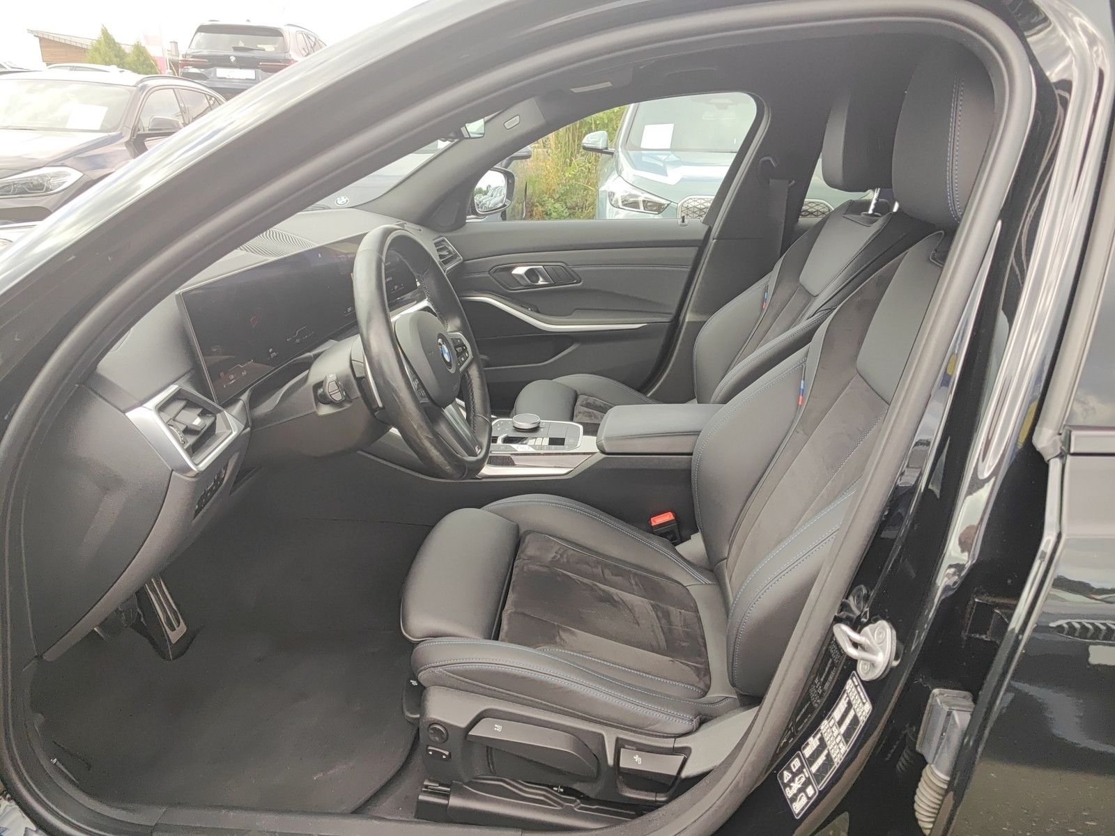 BMW 320d xDrive M Sport - Samsaru's Car Outlet
