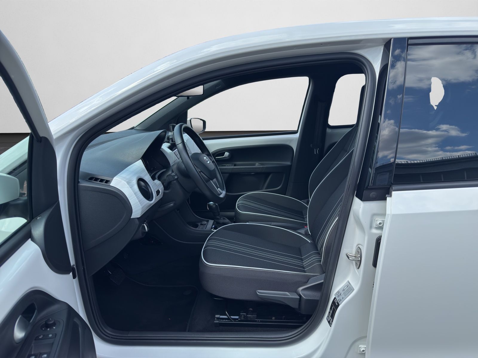 Seat Mii electric Plus - Samsaru's Car Outlet