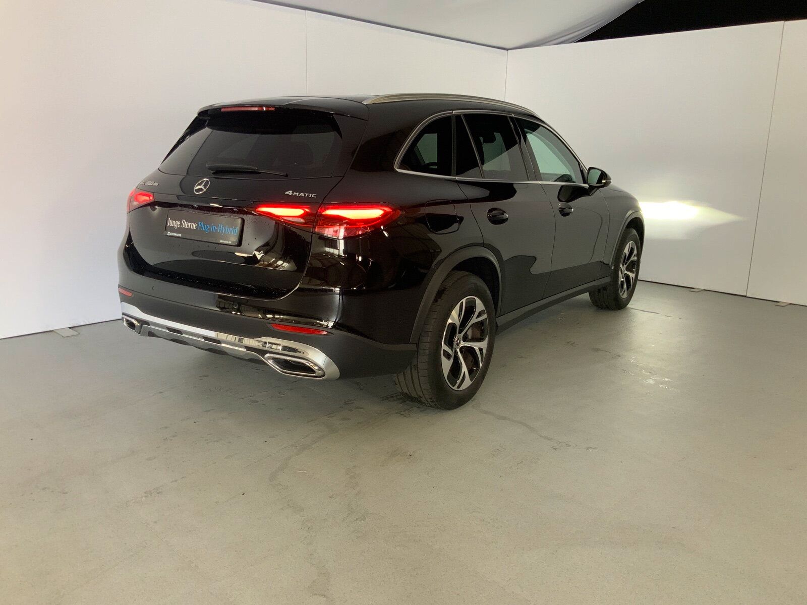 Mercedes-Benz GLC 300 de 4M AVANTGARDE - Samsaru's Car Outlet