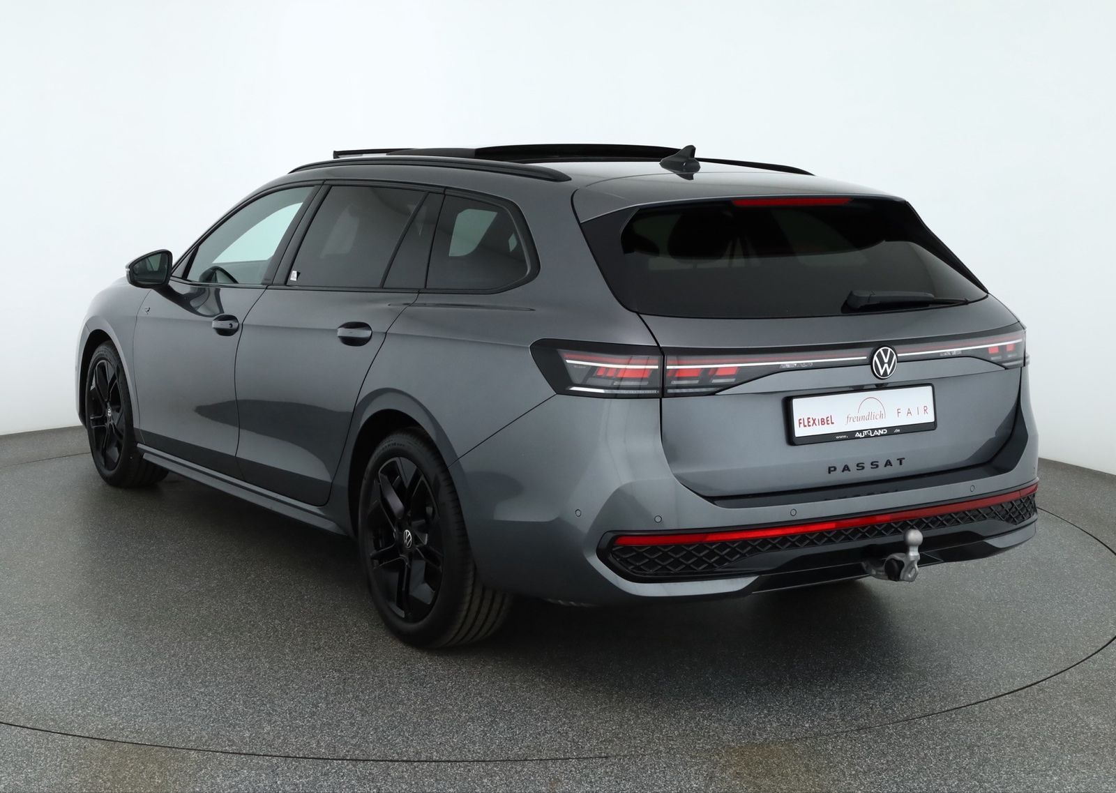 Volkswagen Passat Variant R-Line BlackStyle 2.0 TSI 4M DSG