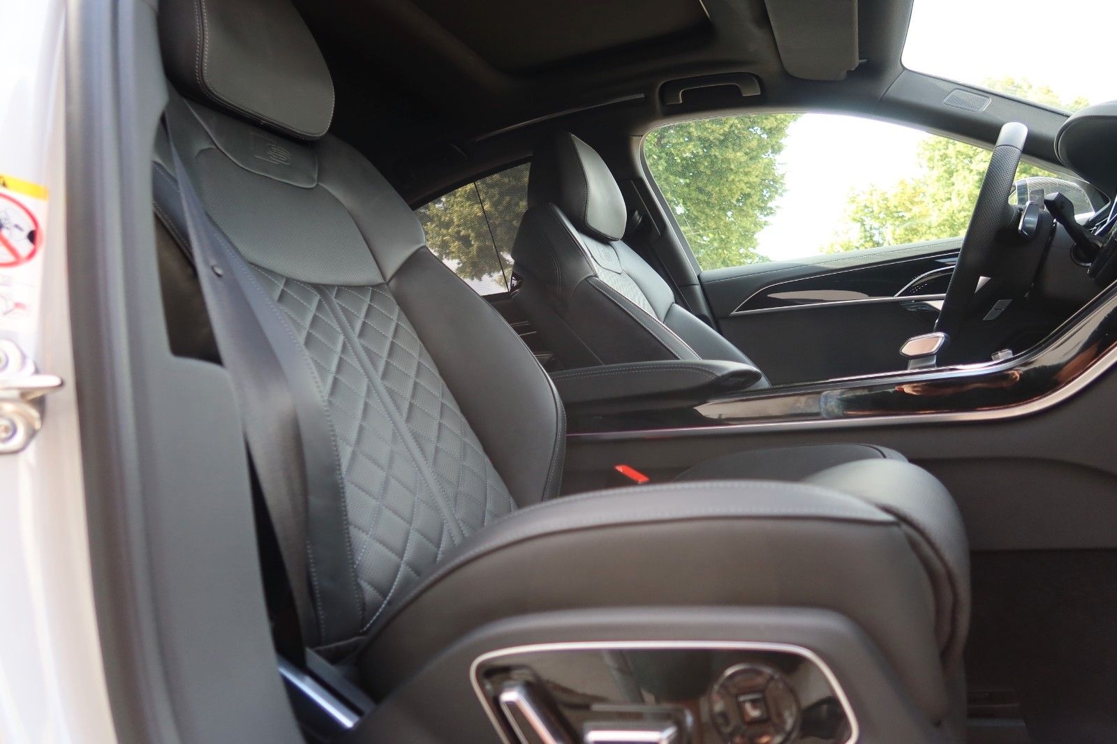Audi A8 50 TDI quattro S Line - Samsaru's Car Outlet