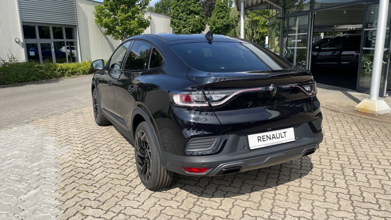Renault Arkana ESPRIT ALPINE Full Hybrid - Samsaru's Car Outlet