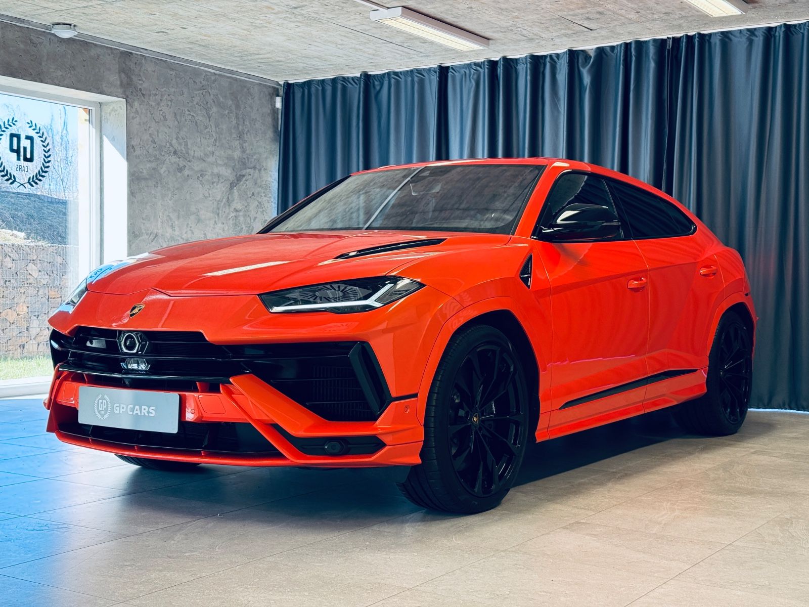 Lamborghini Urus S - Samsaru's Car Outlet