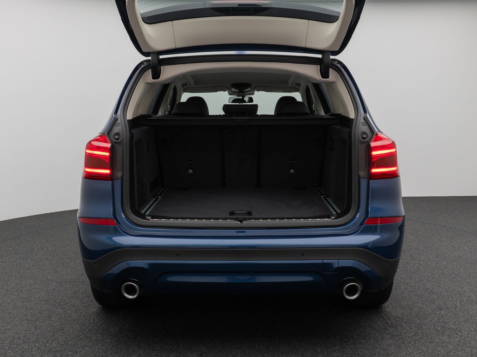 BMW X3 xD20d Sport - Samsaru's Car Outlet
