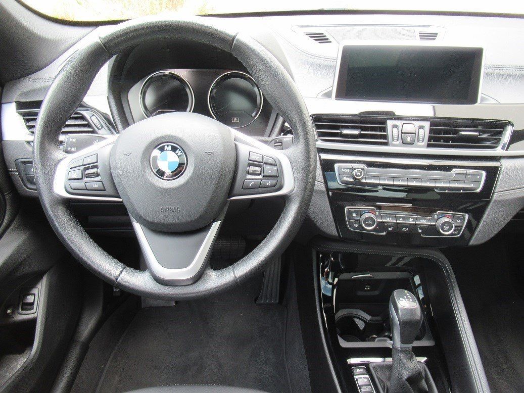 BMW X1 xDrive25e - Samsaru's Car Outlet