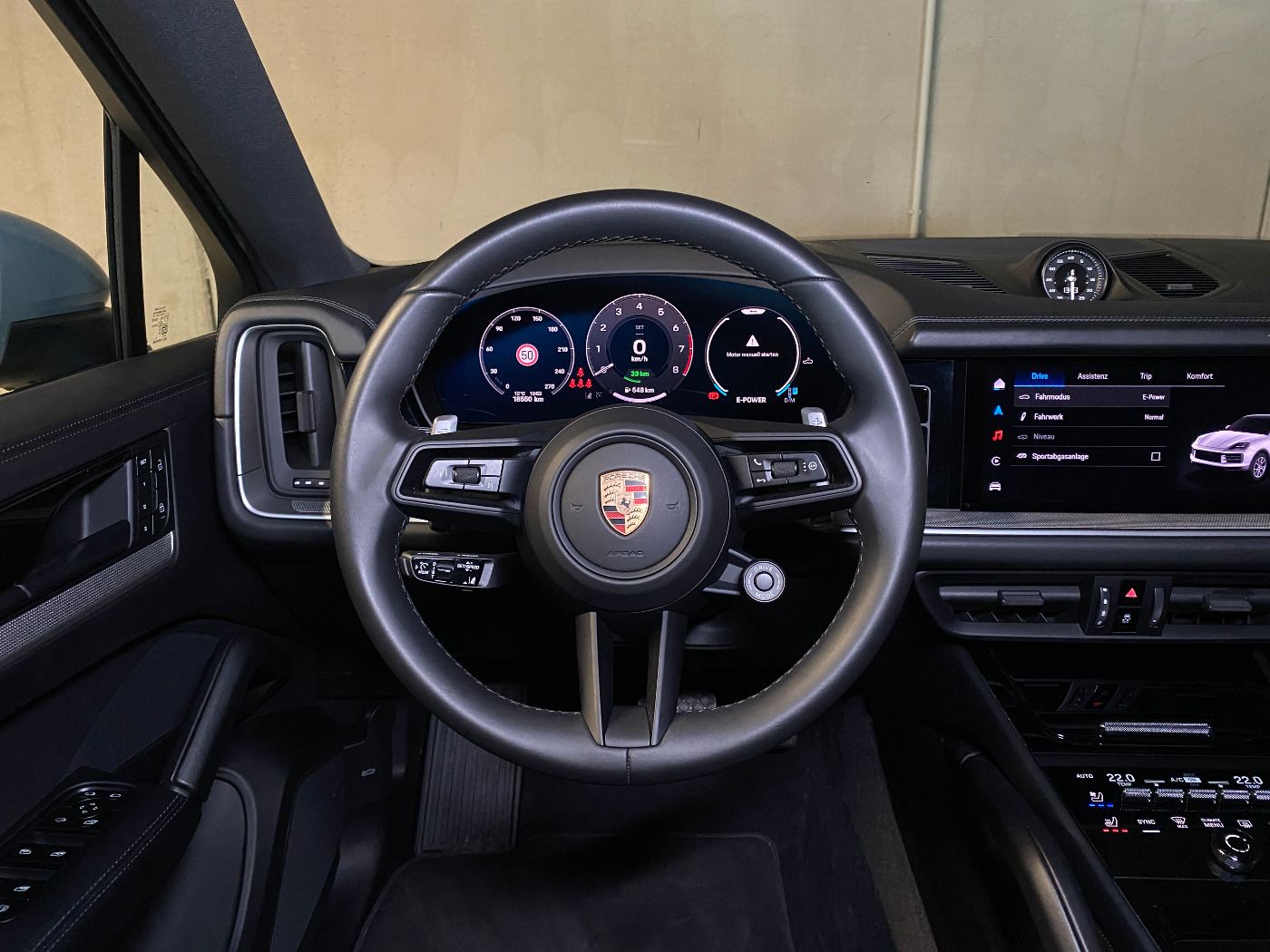 Porsche Cayenne E-Hybrid Coupe | InnoDrive | AHK | BOSE